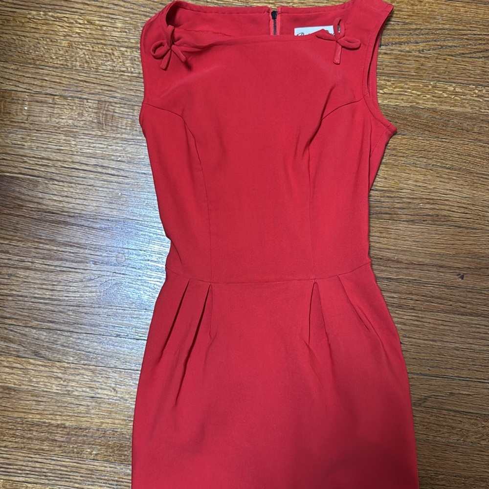 Bettie Page by Tatyana Red Fitted Pencil Dress - Picture 2 of 8